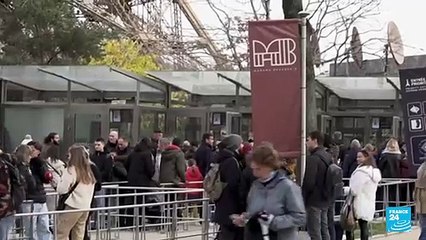 Huelga en la Torre Eiffel obligó a cerrar el monumento en el centenario de la muerte de su creador
