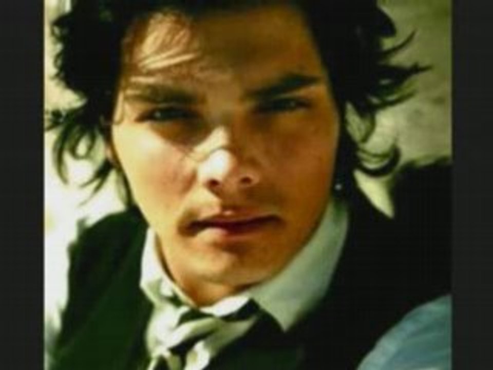 gerard way -  love in is club