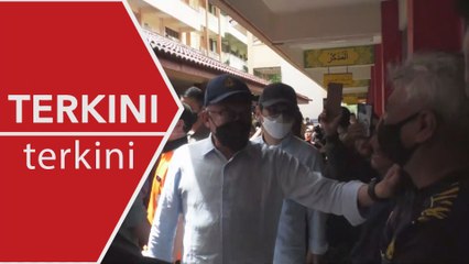 [TERKINI] Lawatan banjir Perdana Menteri di Kelantan