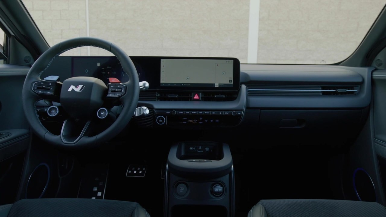 Der Hyundai IONIQ 5 N - Modernste Technologie simuliert Schaltgefühl für den emotionalen Fahrspaß