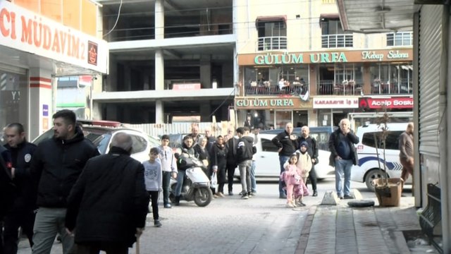 Sultangazi'de ekipleri harekete geçiren koku