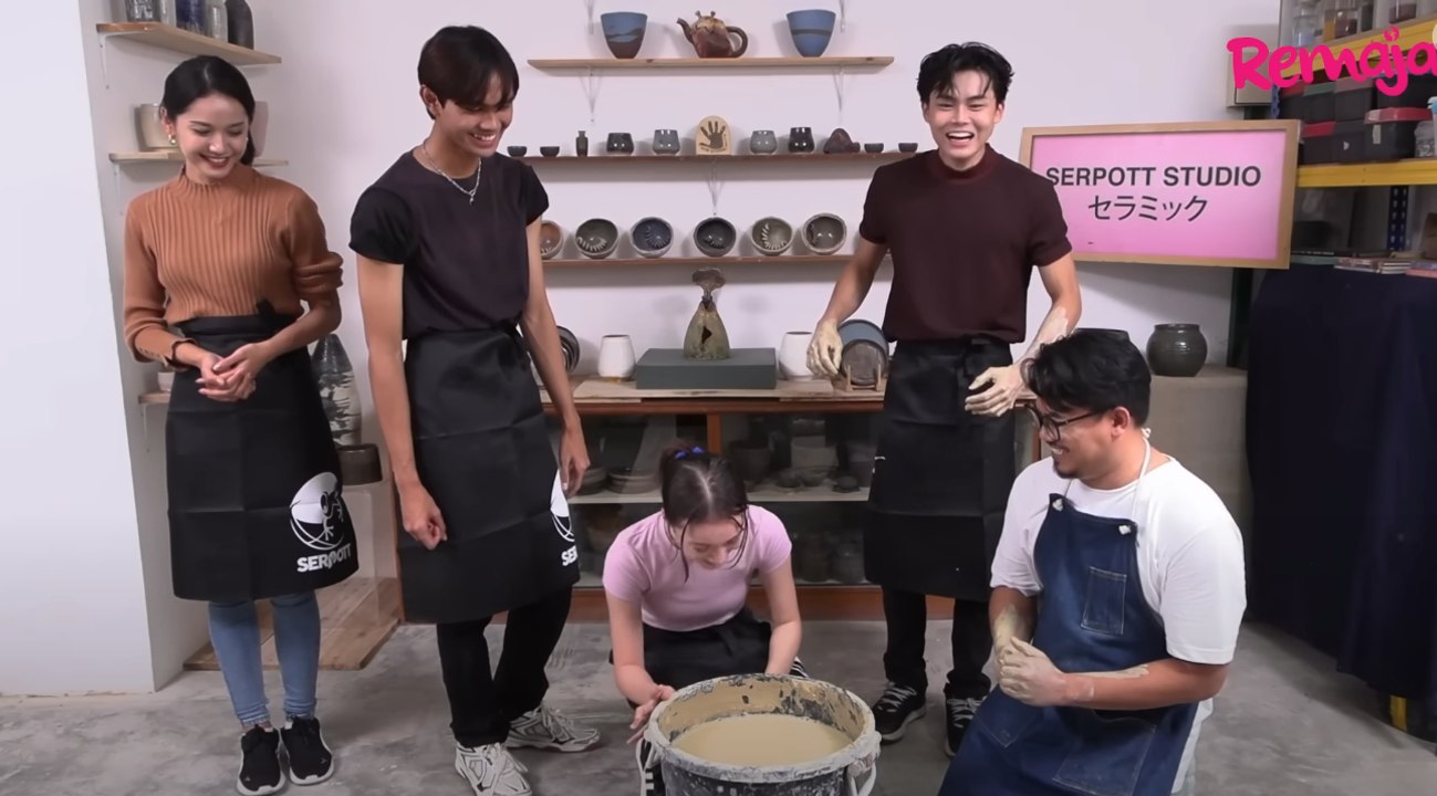 Lets Pottery! Hero Dewi Remaja Healing Cara Bar...
