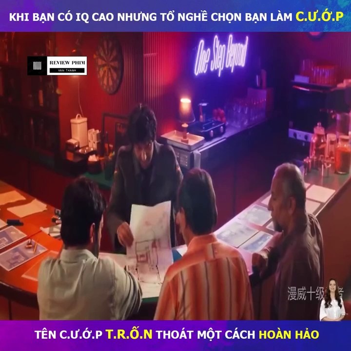 Review Phim - Tên Cướp Dùng Súng Đồ Chơi Để Cướp Ngân Hàng, Nhưng Vẫn Trốn Thoát Một Cách Hoàn Hảo