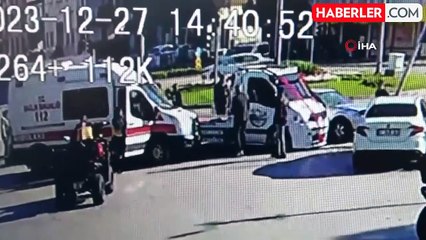 87 yaşındaki sürücü kalp krizi geçirerek kaza yaptı