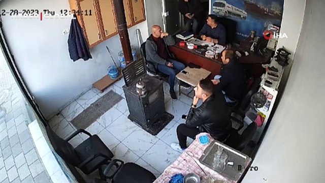 Malatya'daki 4.6'lik depremde yaşanan korku dolu anların görüntüsü ortaya çıktı!