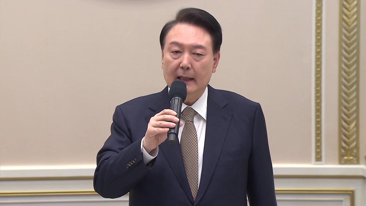 尹 "테러는 자유민주주의 적...이재명 빠른 쾌유 기원" / YTN