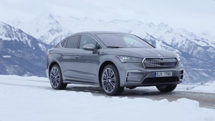 Der 2024 Škoda Enyaq - L&K Design Selection in Schwarz oder Shell umfasst klimatisierte Ledersitze mit Massagefunktion