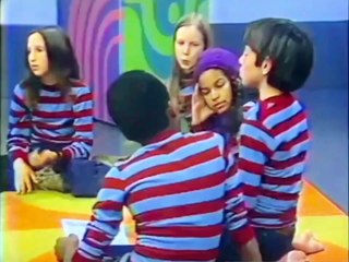 Zoom Season 3 Episode 18 - Guest 'Sarah Maude' (1974)