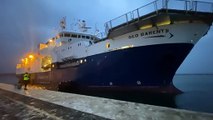 Nave Geo Barents a Ravenna con 336 migranti, il video dell'arrivo