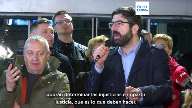 Continuas protestas en Belgrado por el presunto fraude en las elecciones serbias