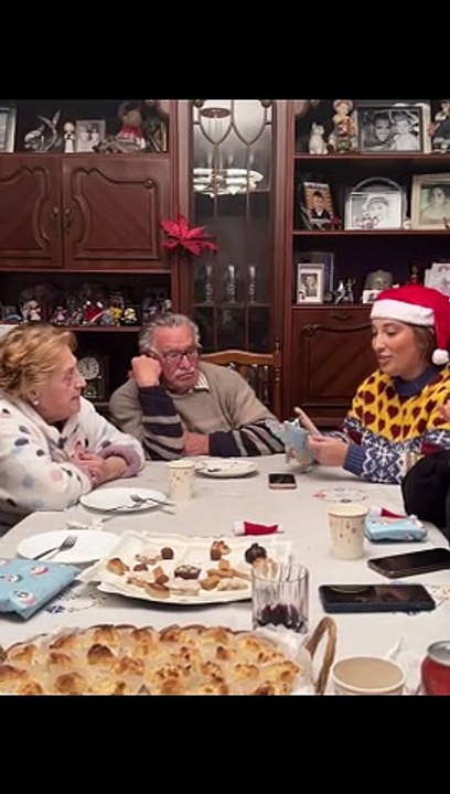 La broma viral que arrasa en TikTok: el amigo invisible con cosas robadas a la abuela