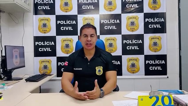 Homem que foi flagrado atacando policiais é suspeito de ter matado a mãe momentos antes; entenda