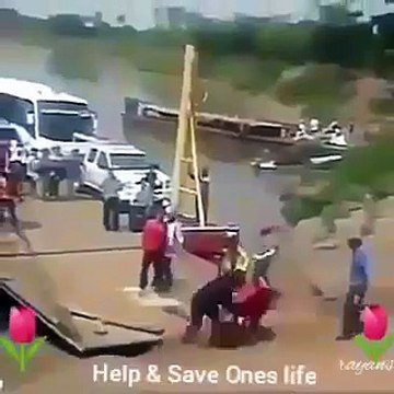 اپنے لئے تو سب ہی جیتے ہیں مگر اصل جینا تو وہ ہی ہے جو دوسروں کے لئے جیا جائے مکمل ویڈیو دیکھیں اور چیک کریں کہ ہم بحیثیت قوم کہاں کھڑے ہیں ۔۔۔۔؟؟؟؟