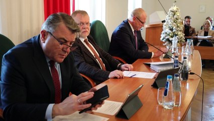 Koalicja obroniła przewodniczącego Rady Powiatu Szczecinek