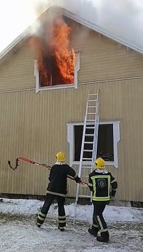 Innovative Device Quickly Extinguishes Fire