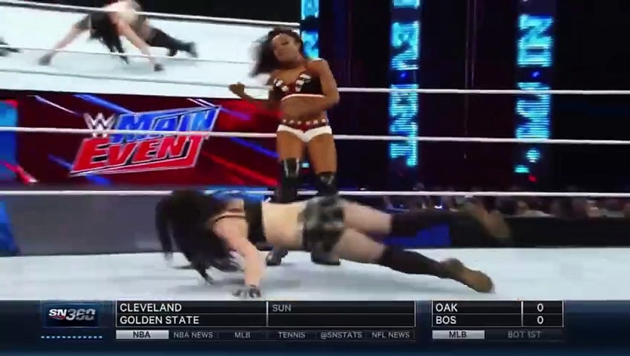 alicia fox vs paige 2