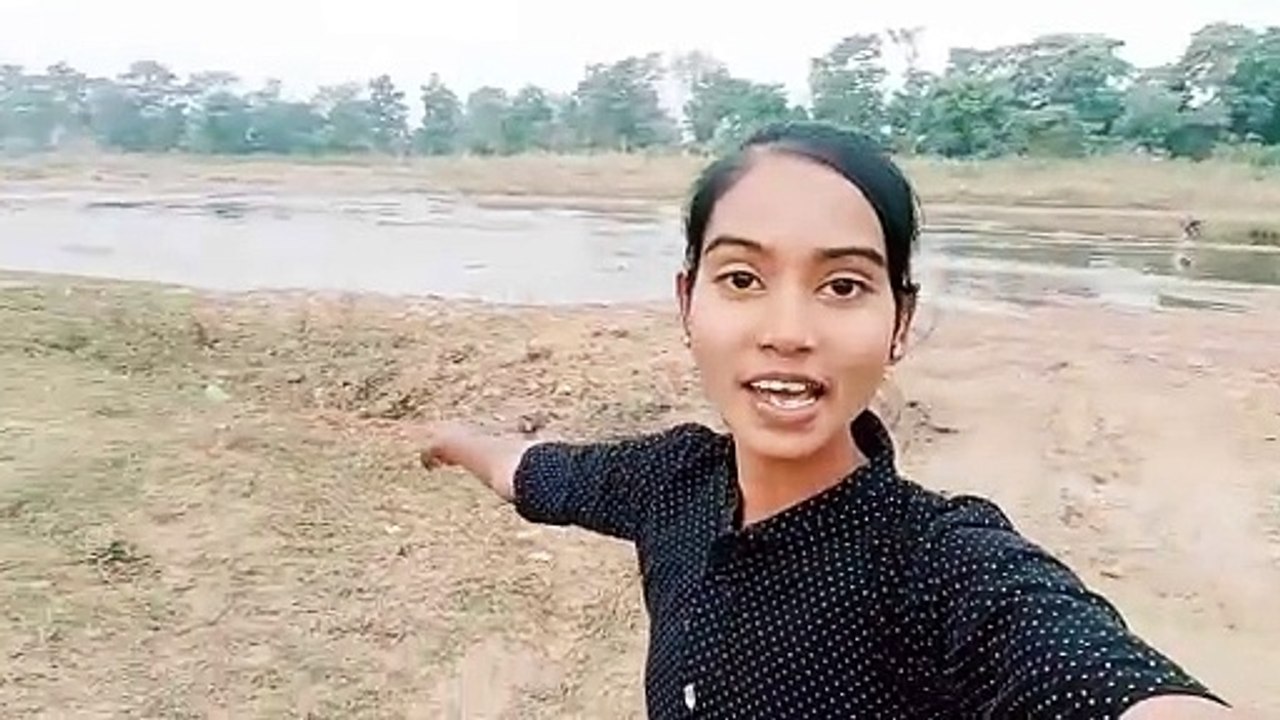 आज नदी किनारे क्या हो गया