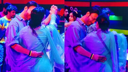 Télécharger la video: Bigg boss 17: Ankita Lokhande के सामने Vicky Jain ने Ayesha के साथ किया Romantic Dance, भड़के लोग