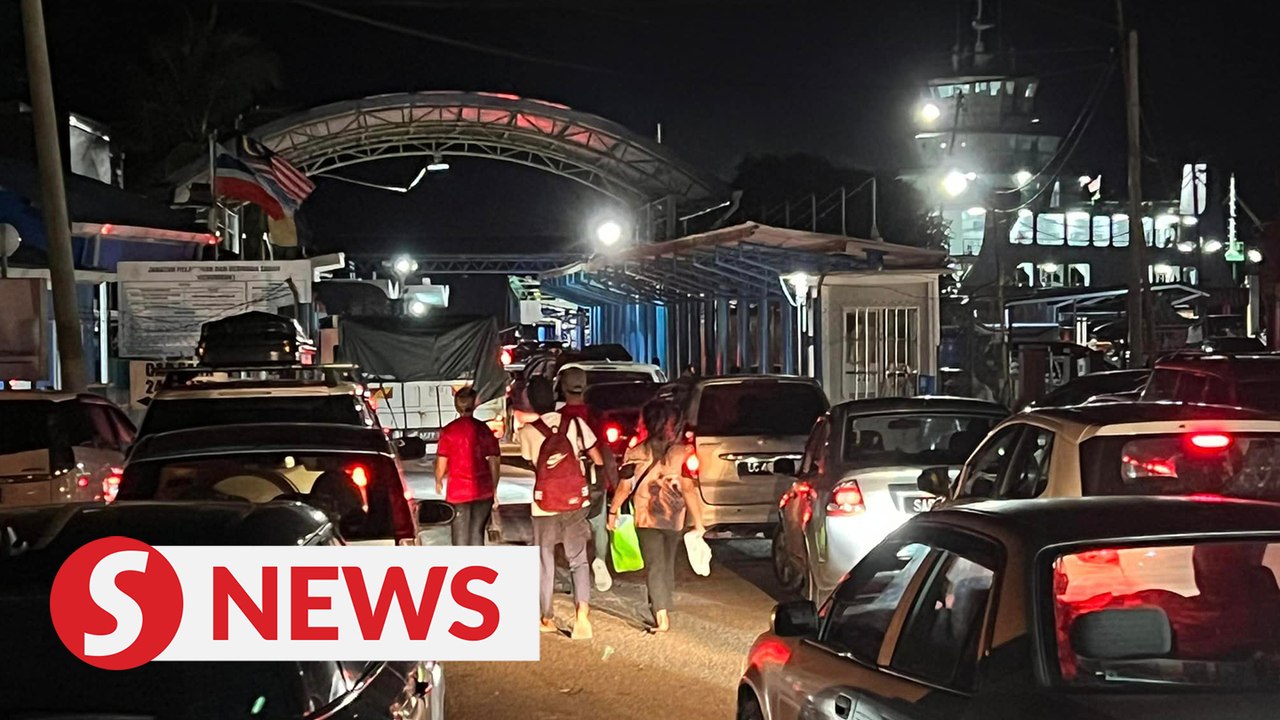 Travellers up in arms as Labuan ferry operator halts services