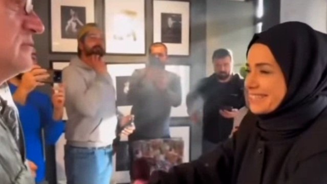 Kızıl Goncalar setinde sürpriz doğum günü kutlaması