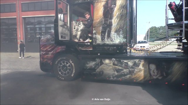 PKM LOGISTIQUE (FR) SCANIA 164 580 V8 TORPEDO __ SMOKE