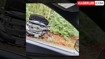 Tesla Cybertruck ilk kazasını yaptı! Kafa kafaya çarpıştığı araç haşat oldu