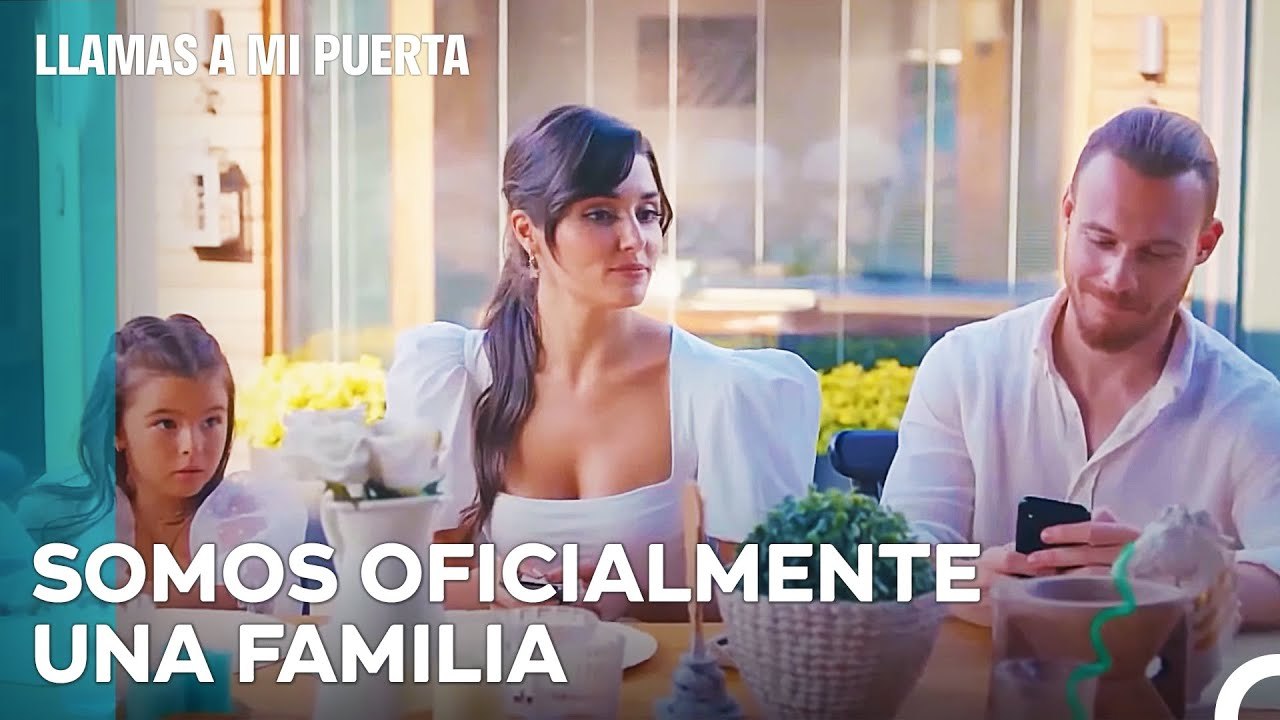 La Pareja Que Más Merece Ser Feliz - Llamas A Mi Puerta