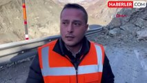 Hakkari-Van Kara Yolunda Heyelan Sonrası Temizlik Çalışmaları Başlatıldı