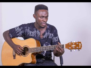 Byinshi kuri Ngabo Evy, umuhanzi mushya ufite ubuhanga budasanzwe