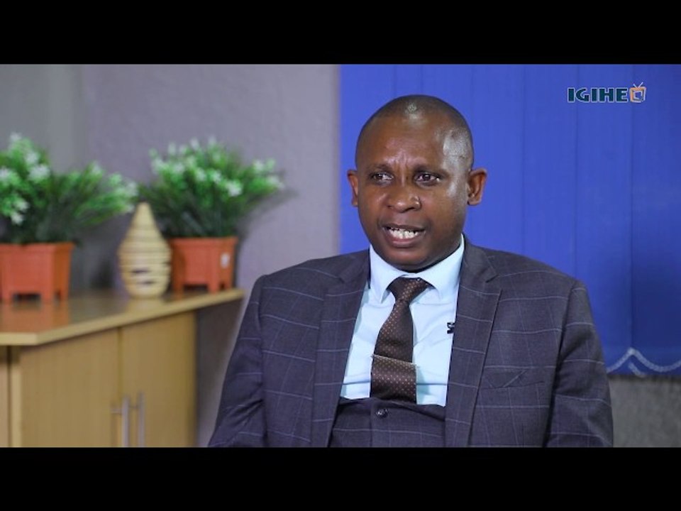 Yavuye kure! Ubuhamya  bwa Pst Niyonshuti Théogène wavuye mu bubobo akaba pasiteri muri ADEPR