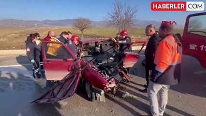 Amasya'da Otomobil Bariyerlere Çarptı: 1 Yaralı