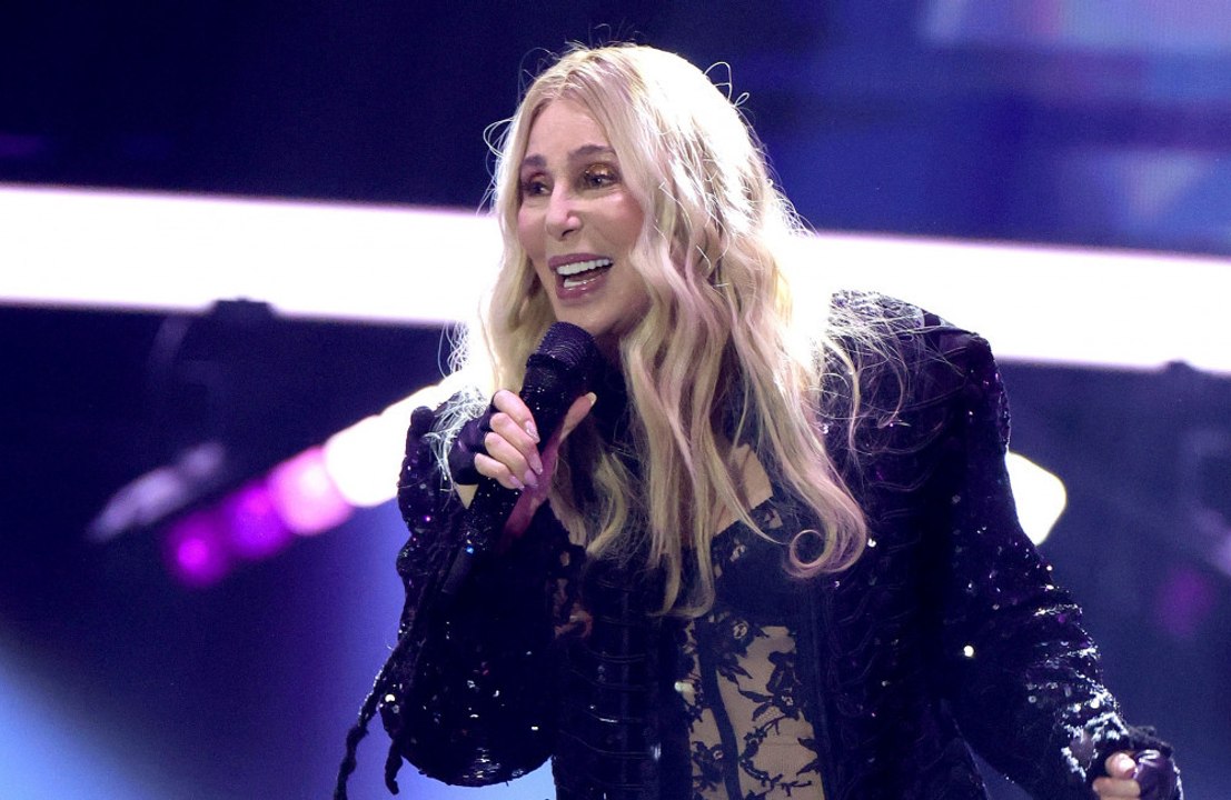 Cher 'ran away' when she was nine to seek adventure