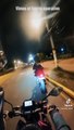 Motociclista que iba en contravía se burla de policías y huye cuando lo intentaron detener