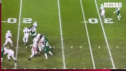 ¡Escalofriante! Receptor de los Browns, Elijah Moore, se convulsiona en pleno partido