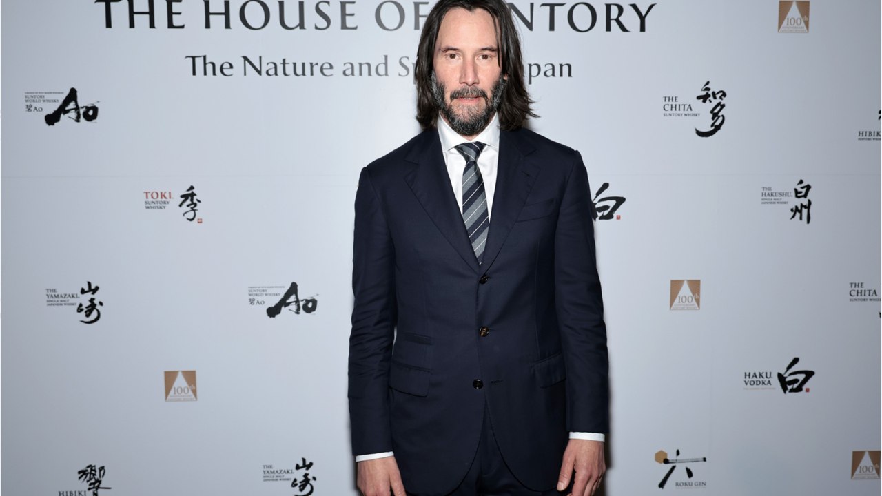 Voici - Keanu Reeves : ses vacances de Noël cha...