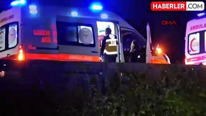 Sapanca'da TIR ve bariyerlere çarpan araçta 5 kişi yaralandı