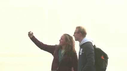 Shanghai landmarks disappear as thick fog engulfs city