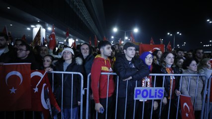 Taraftardan Galatasaray ve Fenerbahçe'ye tarihi karşılama