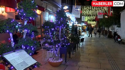 ANTALYA KALEİÇİ IŞIL IŞIL OLDU, SANATÇILI OTELLER YOK SATTI