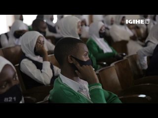 Amb Hazza visits Islamic Secondary School for Sciences in Nyamirambo