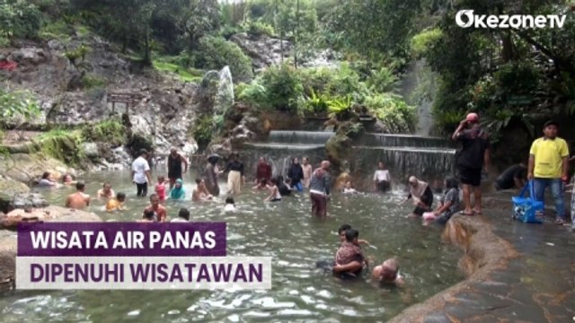 Libur Tahun Baru, Wisatawan Serbu Tempat Pemandian Air Panas Alam di Subang
