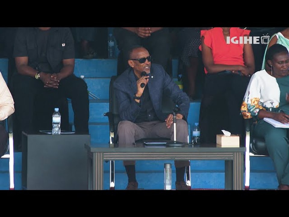 Perezida Kagame yakiriye ibibazo bitandukanye by'abaturage birimo ibishingiye ku karengane