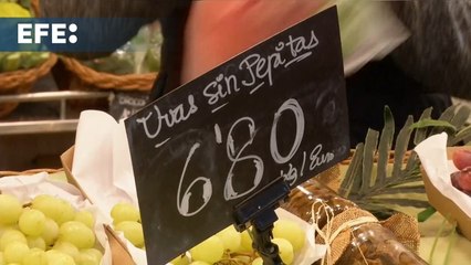 下载视频: Rape, cabrito, jamón, queso, salmón y las populares uvas, estrellas de la mesa en Nochevieja