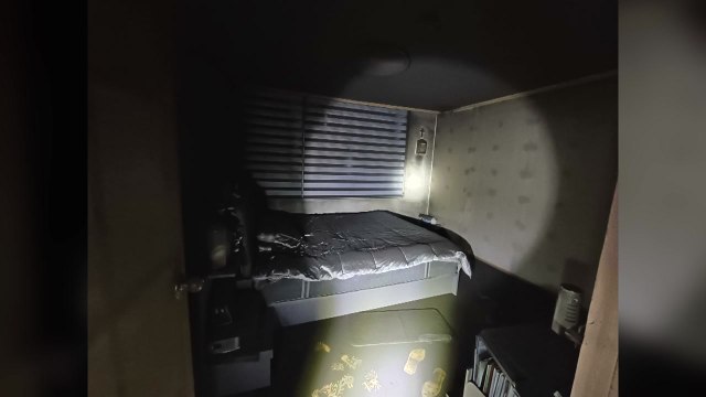 충남 아산 아파트에서 60대 숨진 채 발견 / YTN