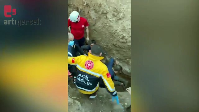 Urfa'da göçükten kurtarılan işçi gözyaşlarını tutamadı | Haber: Ali Güzel