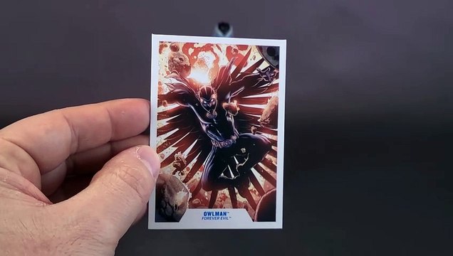 McFarlane Toys DC Multiverse Forever Evil Gold label Edition Owl Man Figure