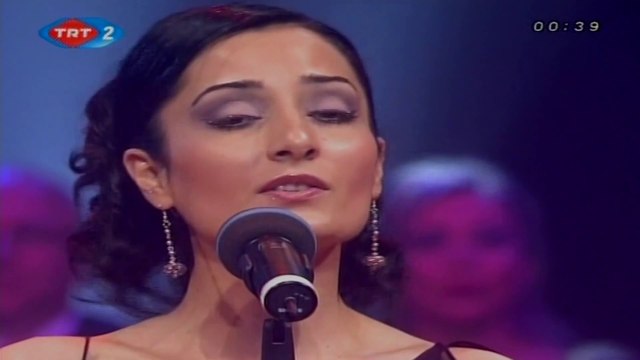 Semra karakuş / Biraz kül biraz duman o benim işte