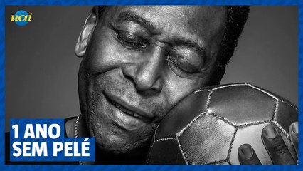 Pelé recebe homenagens após 1 ano de sua morte