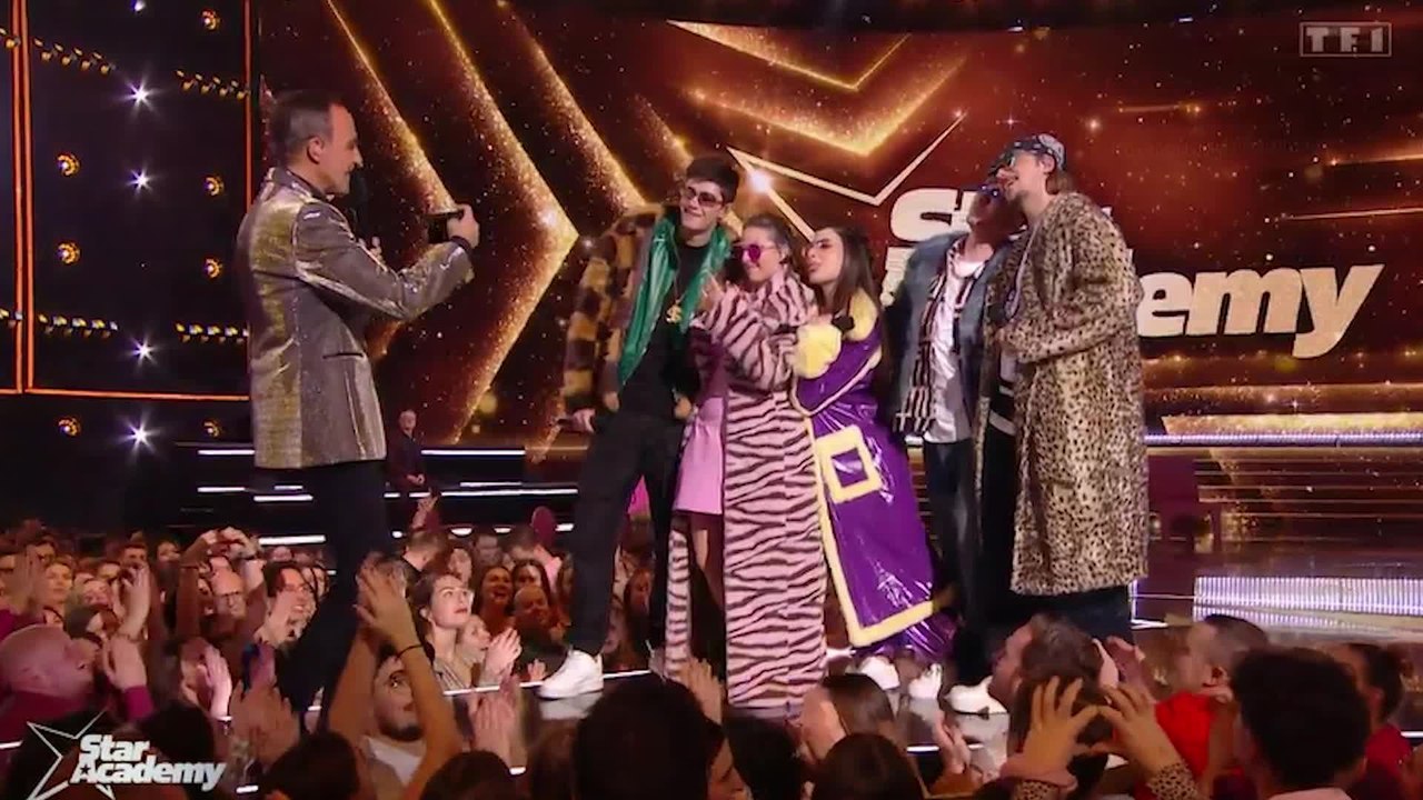 Les internautes gênés par les retrouvailles de Julien avec sa copine Amélie