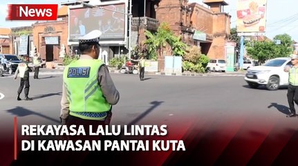 Polisi Lakukan Rekayasa Lalu Lintas di Kawasan Pantai Kuta saat Malam Tahun Baru